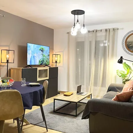 Le Port Enchante - Parking - Terrasse * קאין